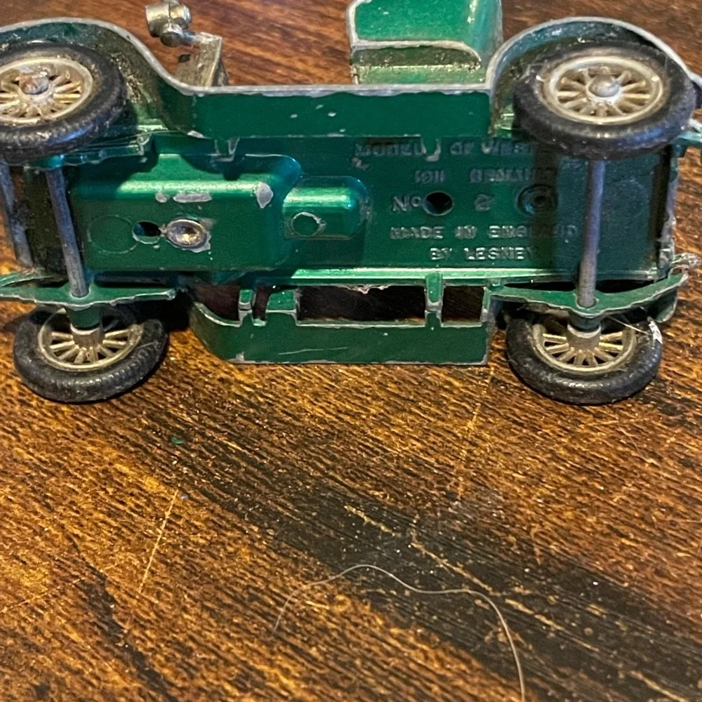 MATCHBOX questions leave